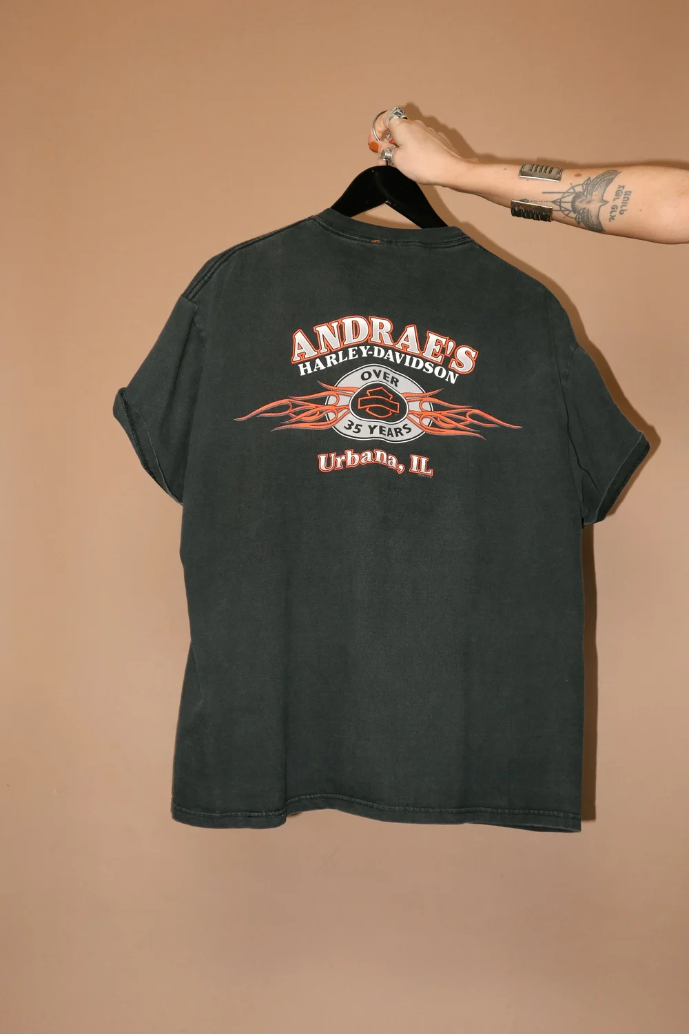 Harley-Davidson flame eagle Tシャツ XL VINTAGE 2001 Harley Davidson URBANA IL FADED BLACK FLAME
